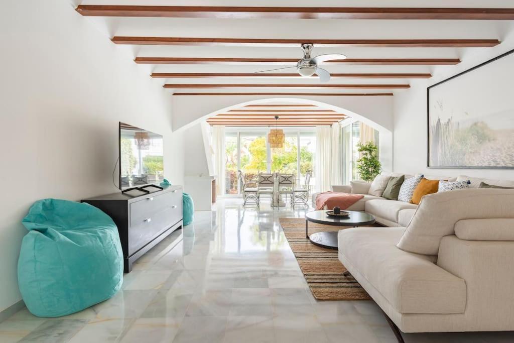 ماربيا Stylish Spanish 3 Bd Townhouse On The Golden Mile المظهر الخارجي الصورة