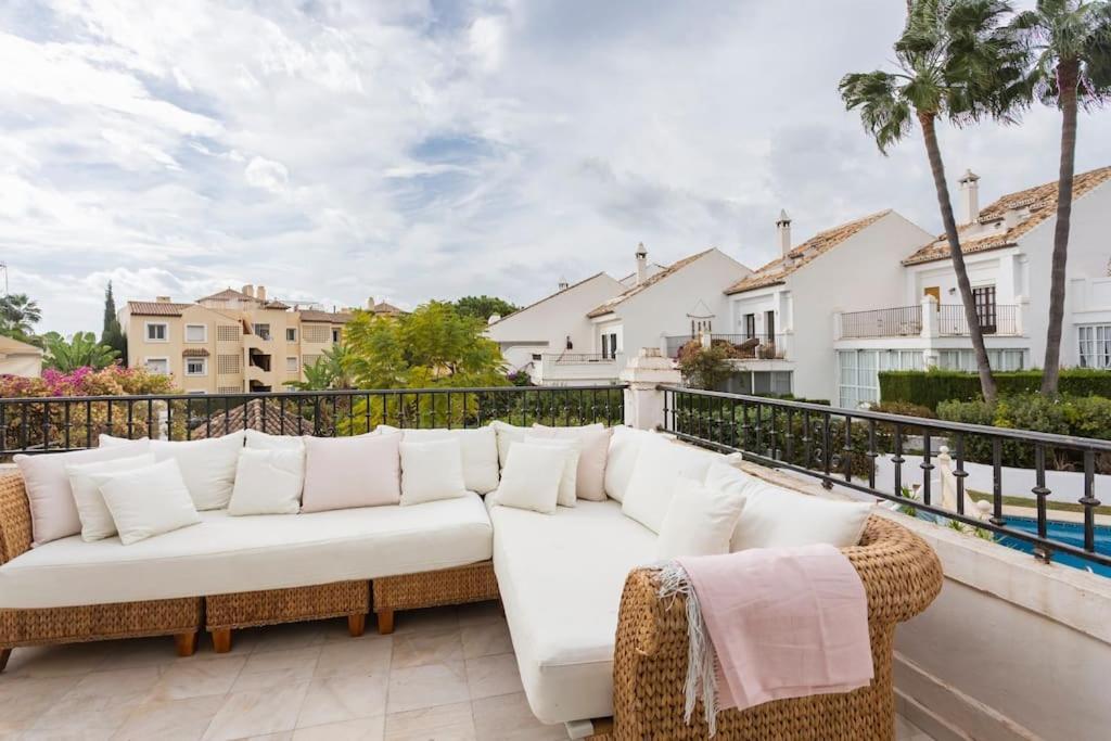 ماربيا Stylish Spanish 3 Bd Townhouse On The Golden Mile المظهر الخارجي الصورة